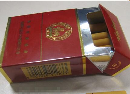 零售香烟在哪批发的